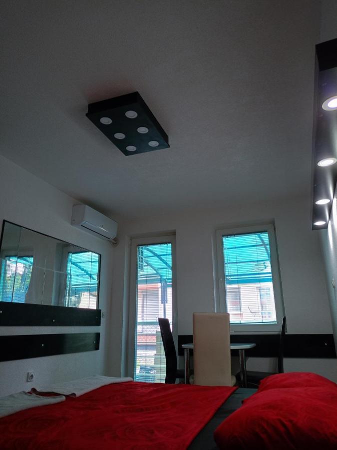 Kice Apartments Ohrid Esterno foto